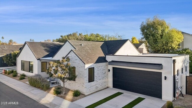 Building Photo - 6323 N 10th Dr