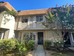 Building Photo - 8812 Sawtelle Way