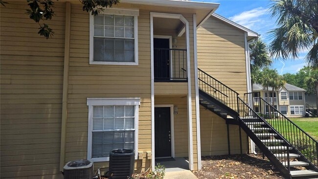 Building Photo - 1077 S Hiawassee Rd