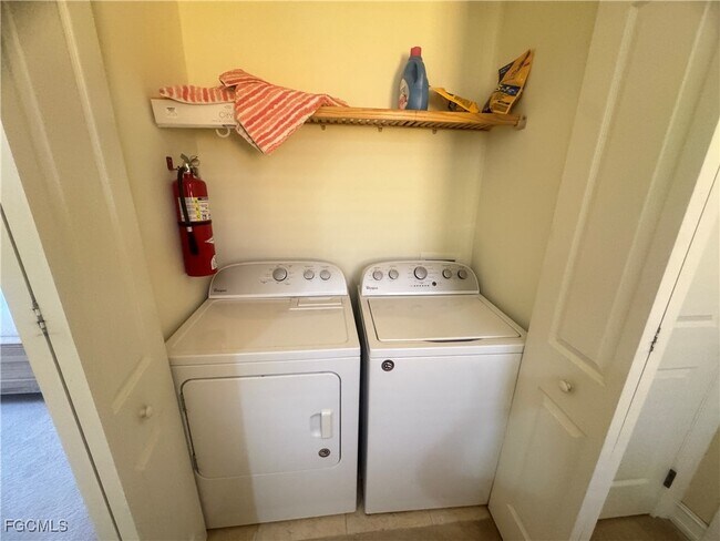 Foto del edificio - 11947 Tulio Way