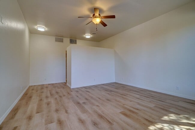 Interior Photo - Riverside Suites