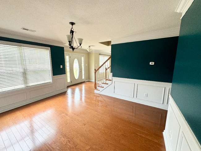 Building Photo - 5931 Gray Gables Dr