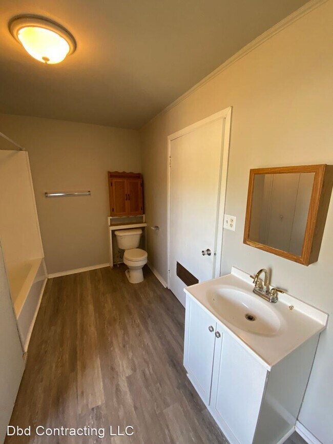Building Photo - 3 br, 1 bath House - 1713 Hoagland Ave.