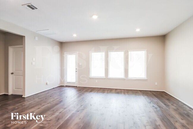 Foto del edificio - 15271 Timber Preserve Ln