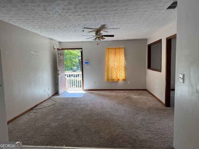 Foto del edificio - 971 Hewlett St SW