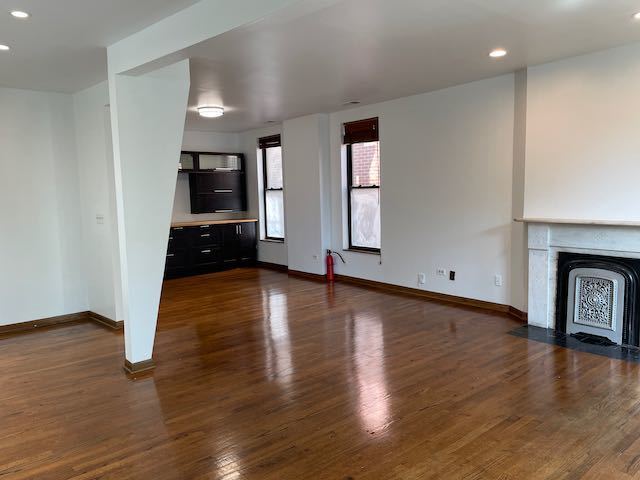 Building Photo - 2146 N Magnolia Ave