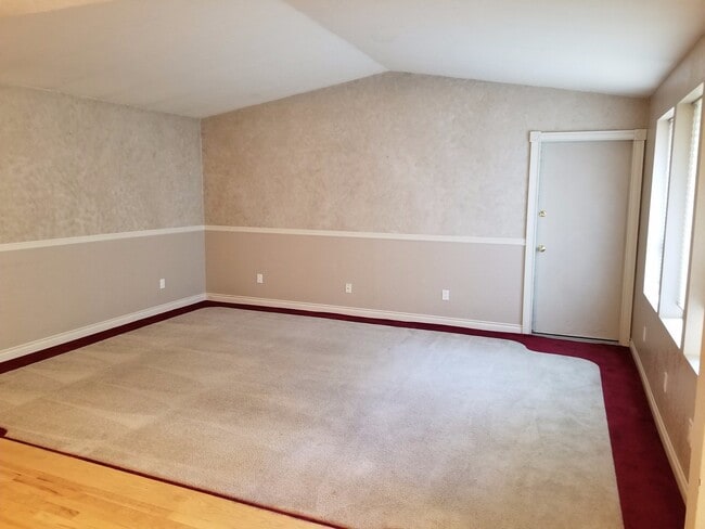 Building Photo - 120 N 55th Ave