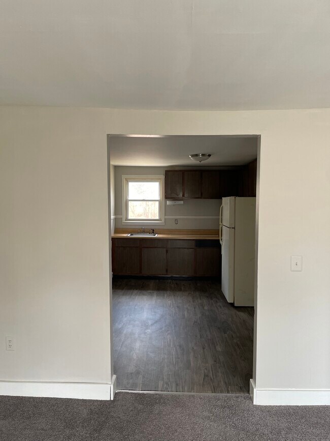 68 Main St Unit 65B, Somers, CT 06071 Apartments at 68 Main St