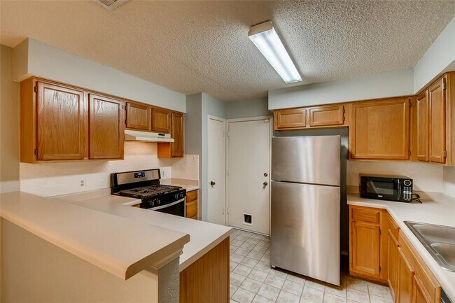 Building Photo - 14008 Maricella Ln