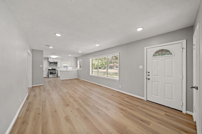 Foto del edificio - 721 20th Ave N