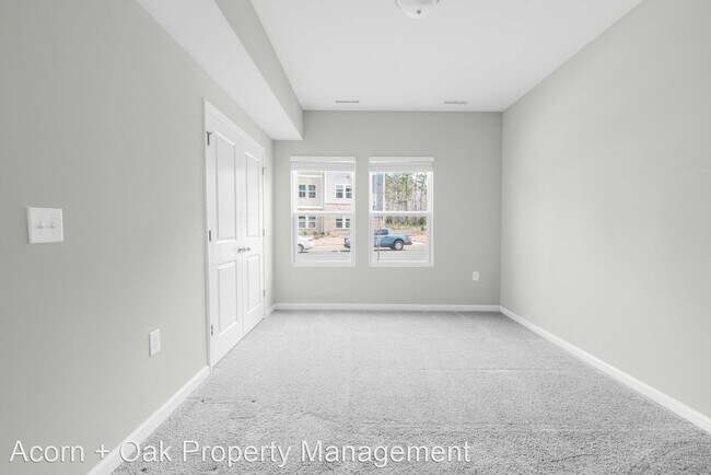 Foto del edificio - 4 br, 3.5 bath House - 623 Firebrick Drive
