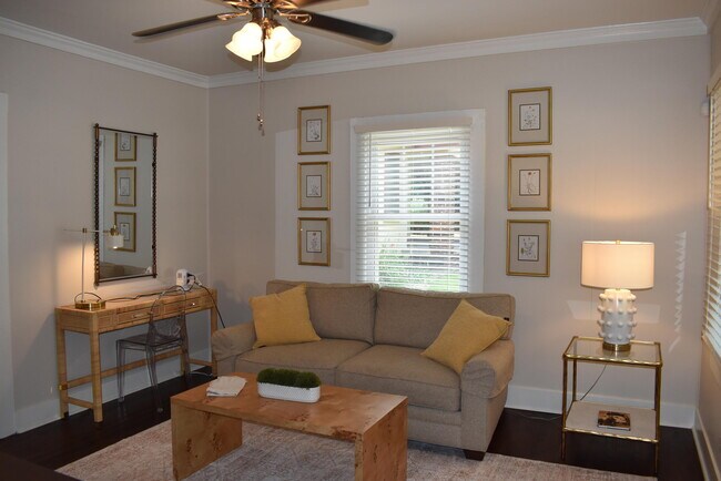 Foto del edificio - 324 Milledge Rd