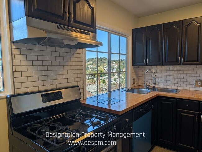 Foto del edificio - 6208-6212 Roy St