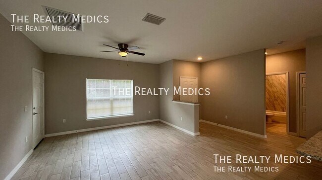 Foto del edificio - 3290 Halden Ave SE