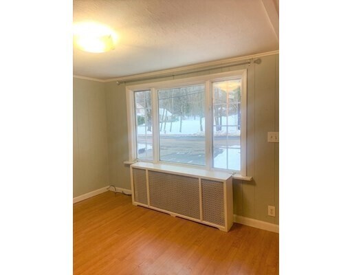 Foto del edificio - 166 May St