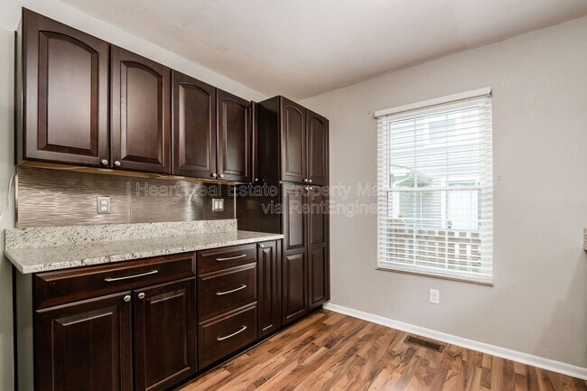 Foto del edificio - 1750 Jupiter Ave