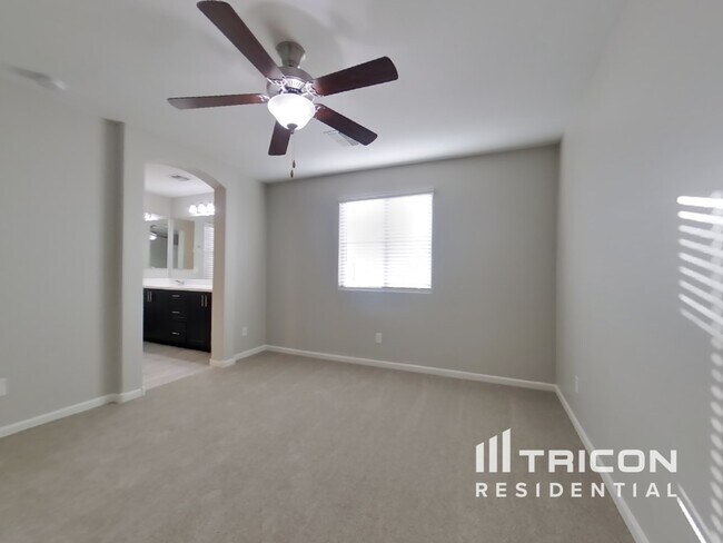 Foto del edificio - 12580 W Lindbergh Dr