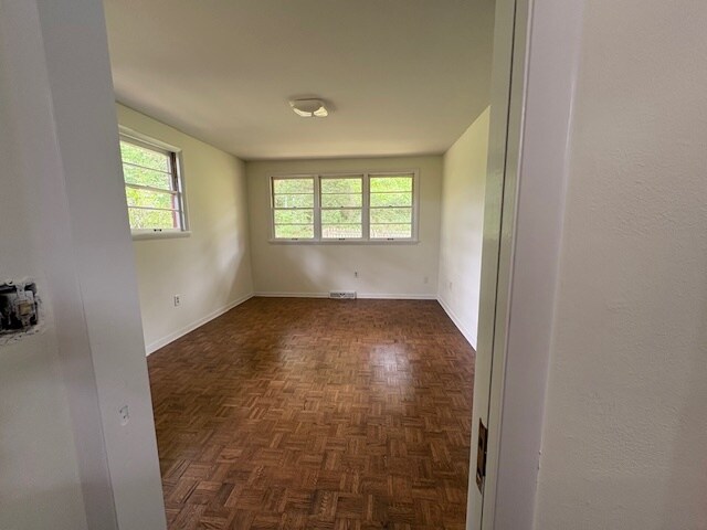 Foto del edificio - 2406 Browns Mill Rd