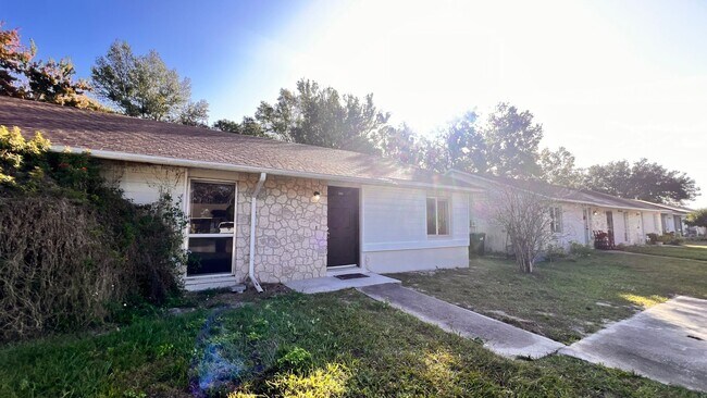 Building Photo - 12347 Antonio Cir