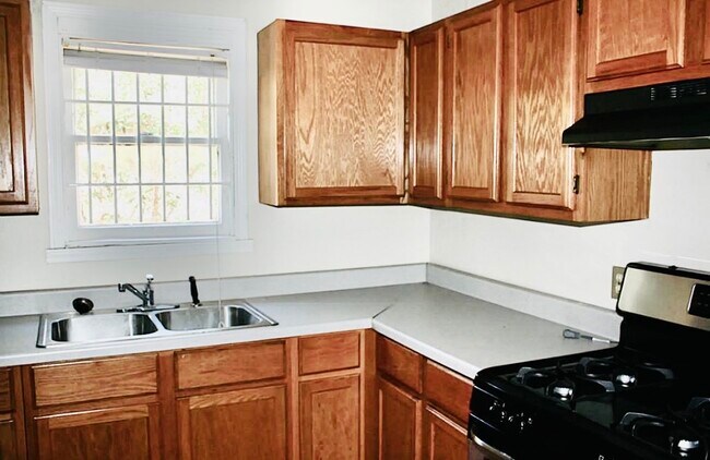 Foto del edificio - 1429 N Durham Dr