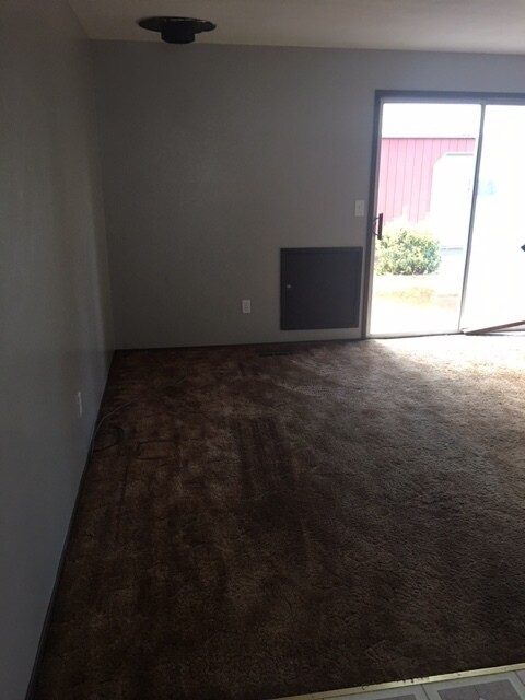 Foto del edificio - 3 Bedroom 1 Bath Home on large lot in Cascade Locks, OR