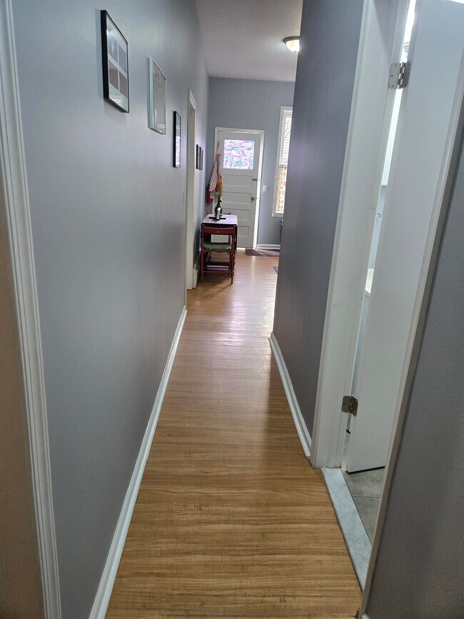 Foto del edificio - 239 Fulton Ave