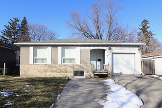 Building Photo - 839 Naroch Blvd