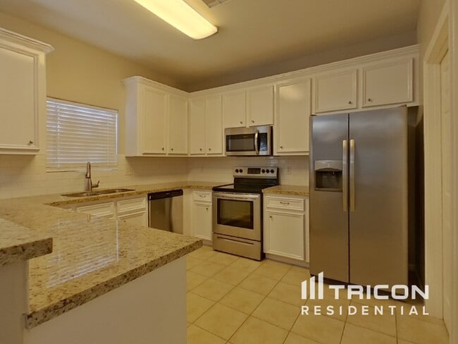 Foto del edificio - 10935 Mockingbird Pl