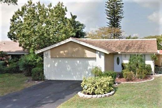 Primary Photo - 2462 NW 91st Ave