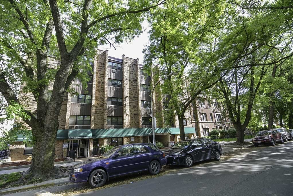 Foto principal - 663 W Wrightwood