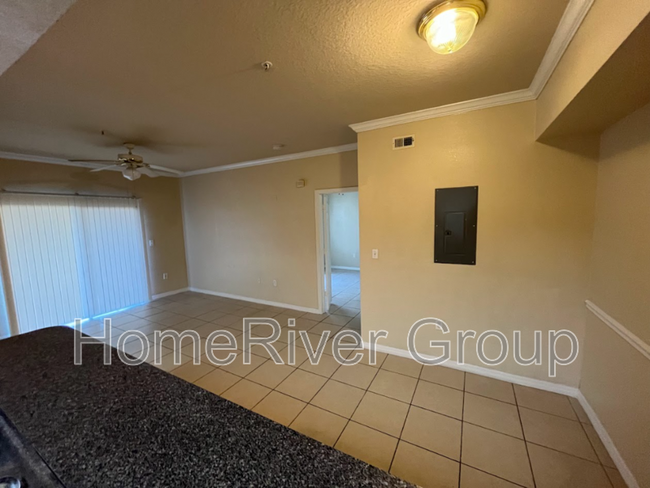 Foto del edificio - 3700 Castle Pines Ln