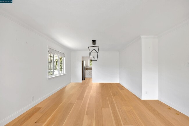 Building Photo - 3142 Windsor Ct