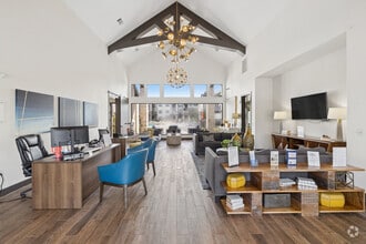 Lobby - Willowbend
