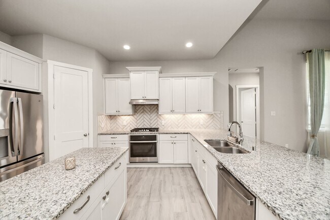 Building Photo - 24754 Levante Dr