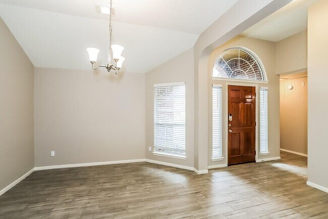 Building Photo - 5113 Orange Blossom Ct