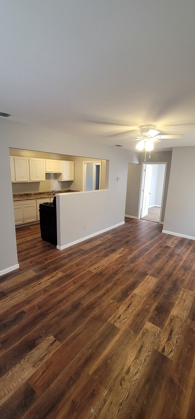 2924 Lavell Ave, Wichita Falls, TX 76308 House Rental in Wichita