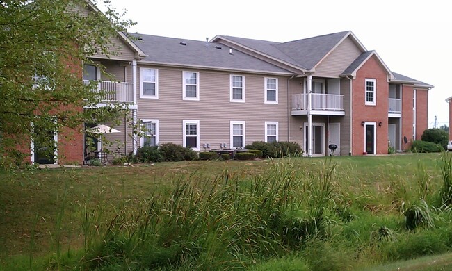 Interior Photo - 185 - COUNTRY VIEW APARTMENTS