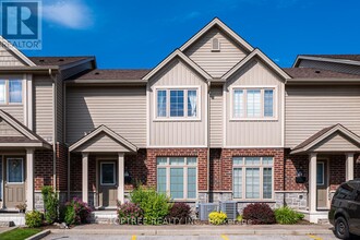 Building Photo - 1061 Eagletrace Drive