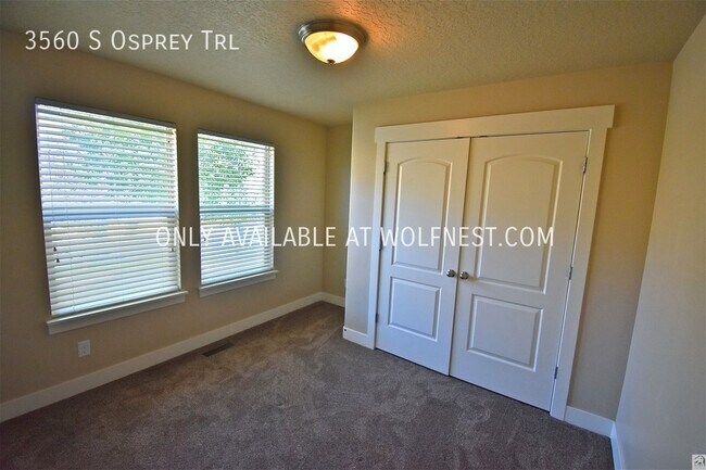 Building Photo - Spacious 6 Bed Saratoga Springs Home! No D...