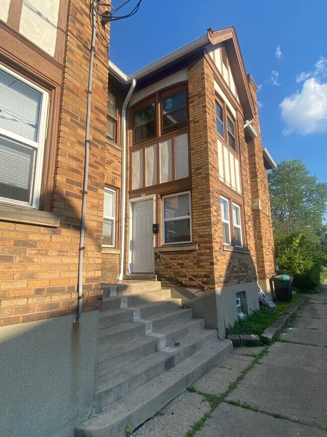 Foto del edificio - Two Bedroom in Cincinnati!