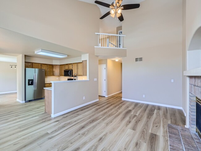 Building Photo - Evolve Real Estate: Beautifully Upgraded 4...