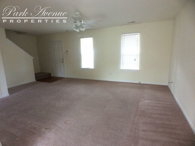 Building Photo - 2105 Lauren Elizabeth Ct