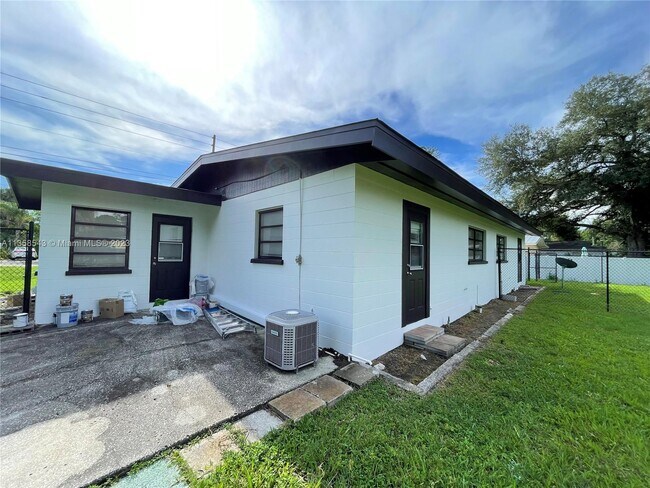 Foto del edificio - 1514-1526 26th St W