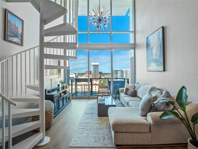 Foto del edificio - 150 E Robinson St