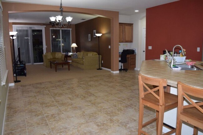 Foto del edificio - 1470 Alberton Cir