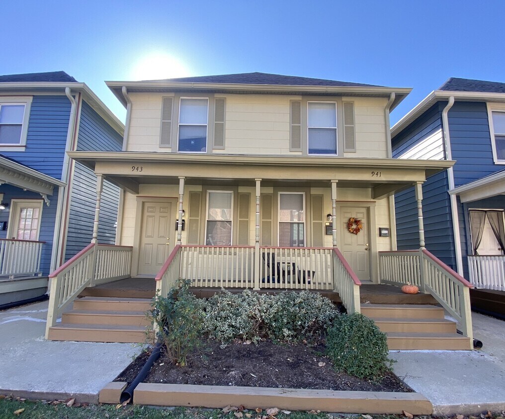Primary Photo - 941 Prospect St