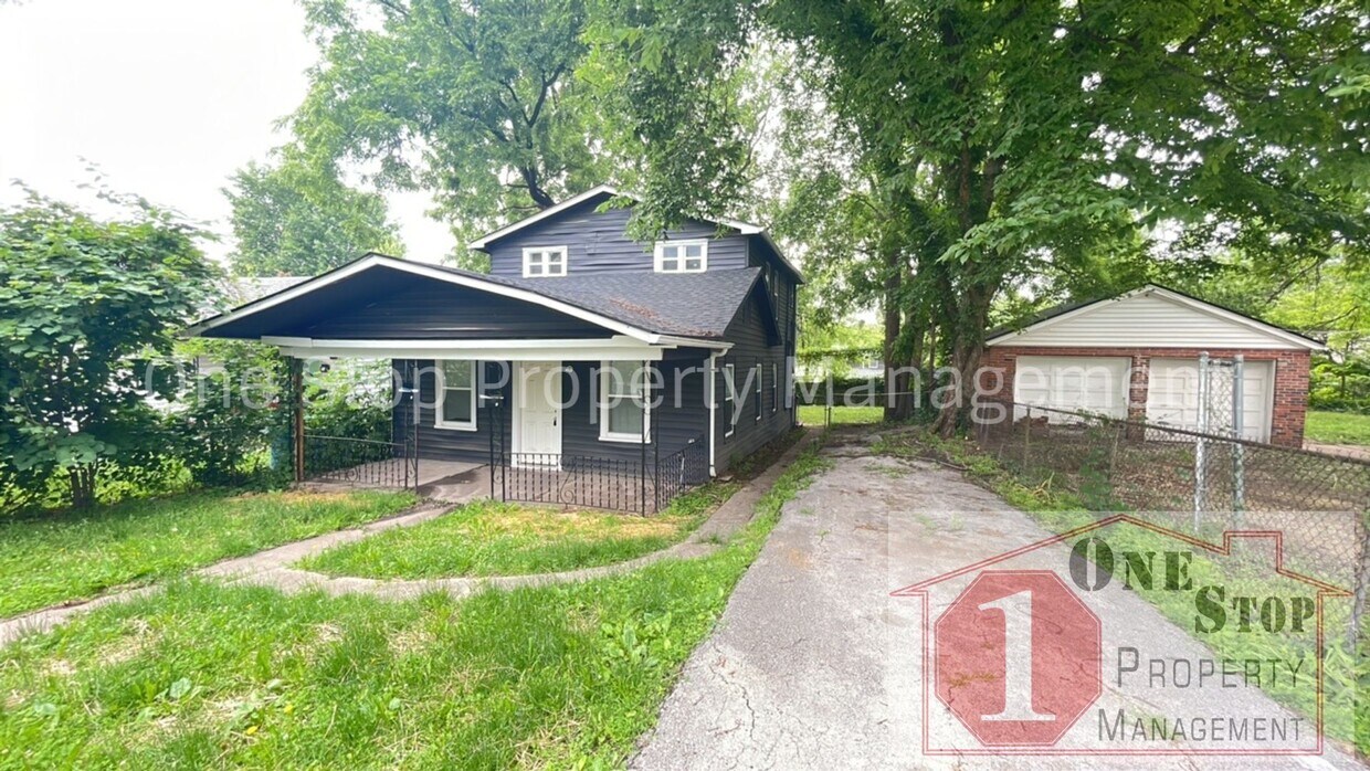 Foto principal - Beautiful 2 Bedroom 1 Bathroom Home in Ind...