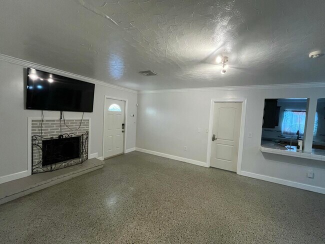 Foto del edificio - 14885 Whatley Rd