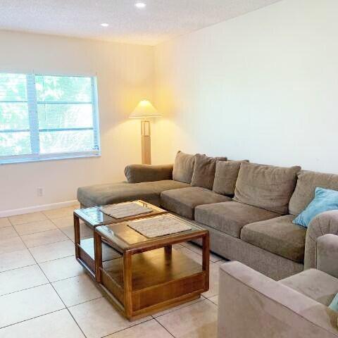 Building Photo - 308 Southwind Ct