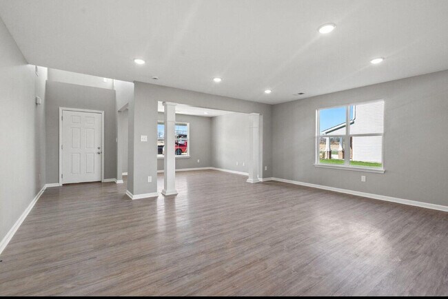Building Photo - 8037 Driftwood Lp
